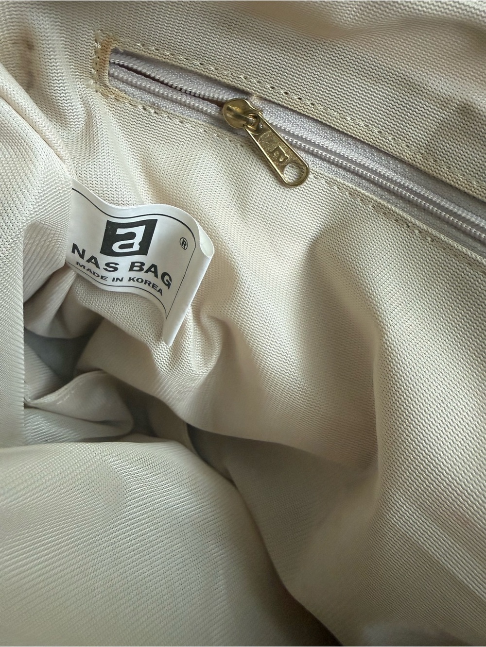 Vintage NAS 80s  Patchwork Leather Shoulder Bag in Metallic Neutrals - Picture 4 of 10